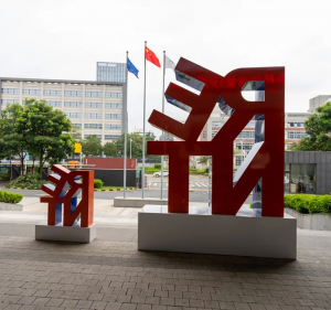 Chinese wholesale Colorful Large Landscape Stainless Steel Letter Sculpture for City