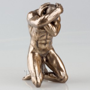 31 Year Factory Home Decoration Kneeling Muscle Nude Man Bronze Statue for Sale