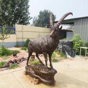 Bronze garden decoration goat statue
