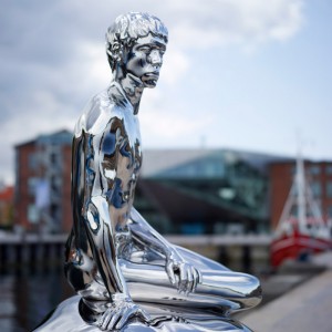 Stainless steel figure statue
