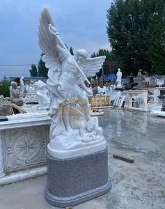 Custom Famous Natural White Marble The Archangel Michael Statue With Granite Base