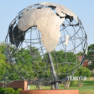 Decorative Metal Globe Sculpture Stainless Steel Outdoor Terrestrial Globe Statue For Sale