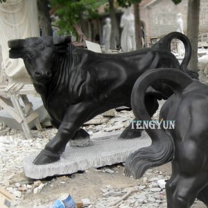 Life Size Marble Bull Sculpture For Garden Decoration