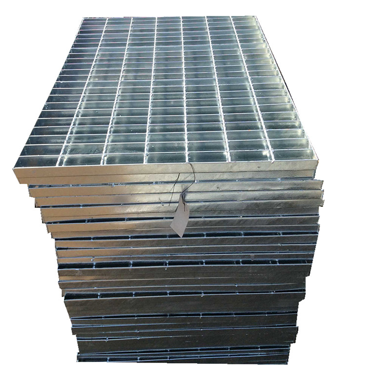 Cheap prices stainless galvanized standard size checker plate steel bar grating galvanized serrated steel grid for floor walkway