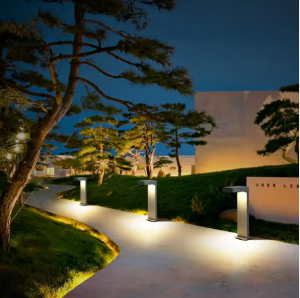 New Design Garden Lamp Waterproof IP65 20W  Modern Hotel Home Decoration Outdoor Bollard Led Lawn Light