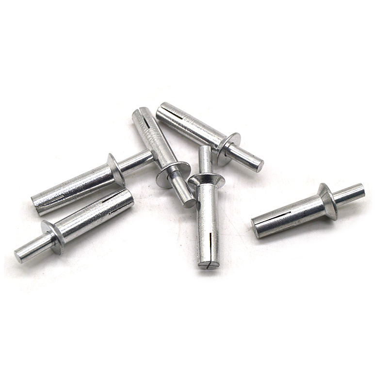 RCAI-Aluminium/stainless steel hammer-drive rivet 4,8x35 T15  Sistemi di  fissaggio, utensili e macchine per lamiera: Rivit Fasteners & Tools
