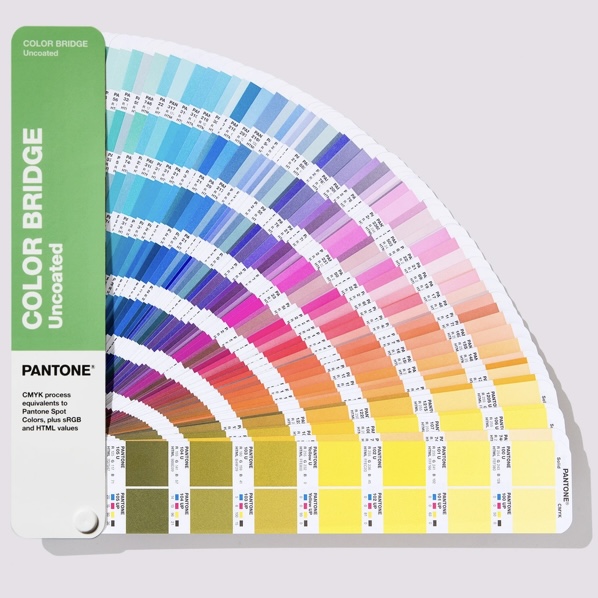 2024 Trends and Colors in Custom Furniture