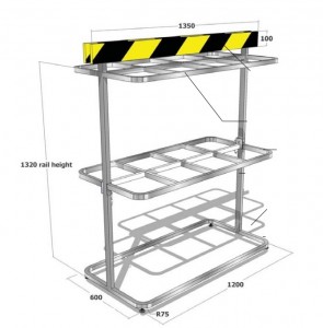 3 TIERS GARMENT RACK WITH WOOD BASE