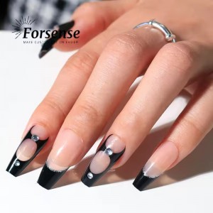 False Nails With Fashion Style And Innovative Design
