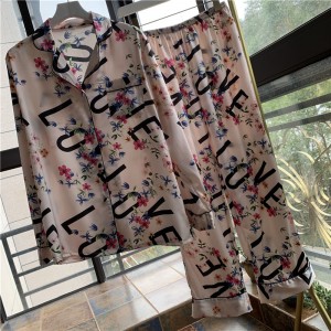 Ice silk long-sleeved thin suit home wear simulation silk ladies pajamas