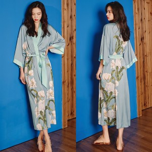 2022 New satin Pajamas set nightgown for women summer light luxury ice silk cool nightgown bathrobe home wear