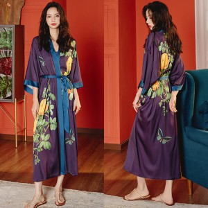 Wholesale satin home wear Pajamas set nightgown for women summer luxury ice silk cool nightgown bathrobe