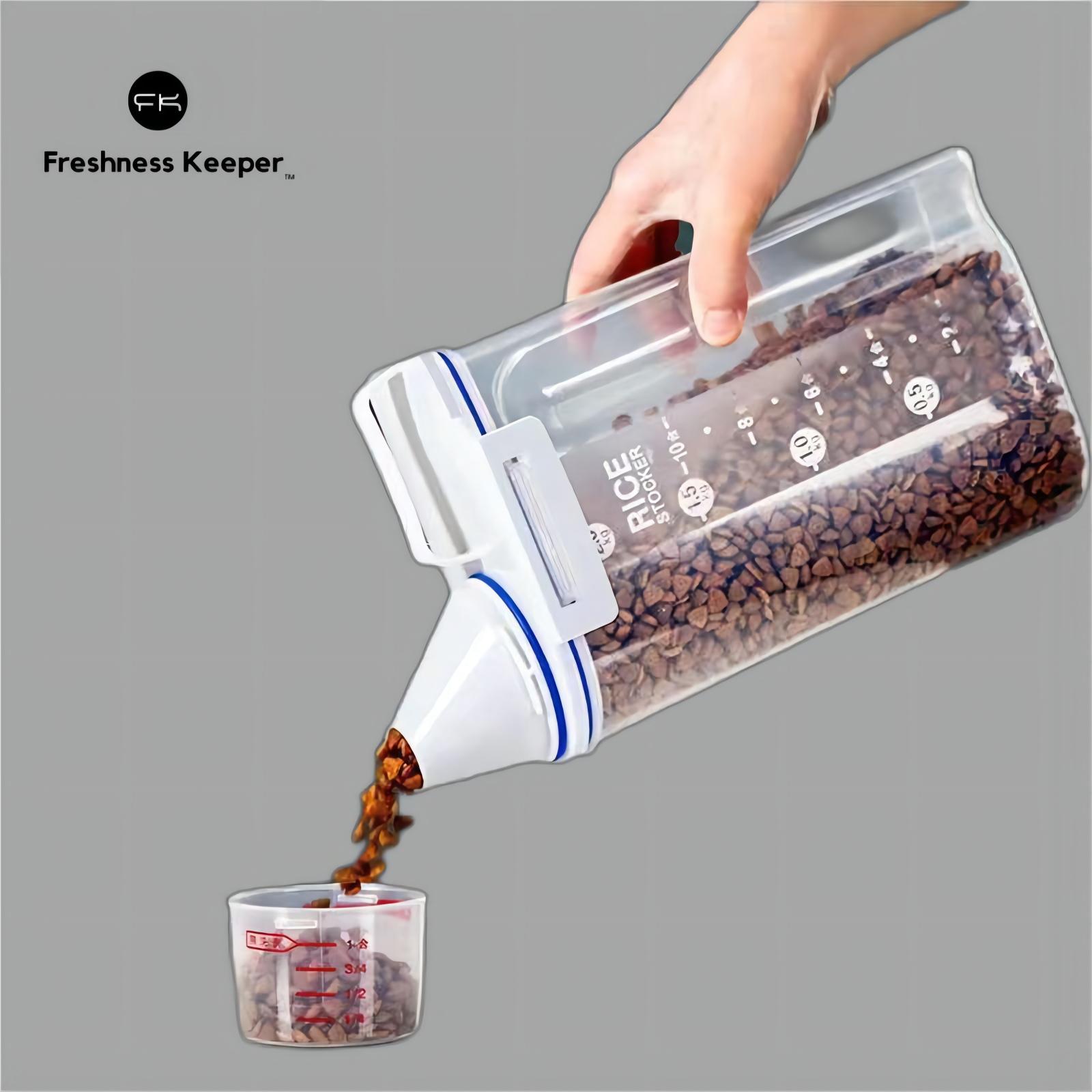 Airtight Pet Food Container for Dogs Cat Food Container with Pour Spout + Seal Buckles