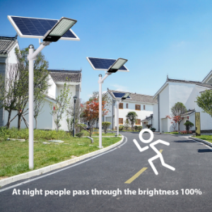Split solar street light with remote control
