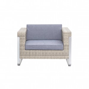 Peace rattan single sofa
