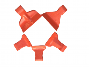 Thickened and reinforced agricultural machinery hammer claw