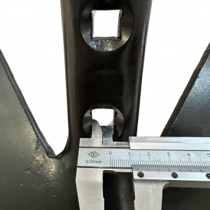 High-strength wear-resistant plow