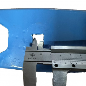 High-strength wear-resistant plow tip 506065