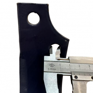Wear-resistant 65 manganese steel plowing knife thickened and hardened plowing knife