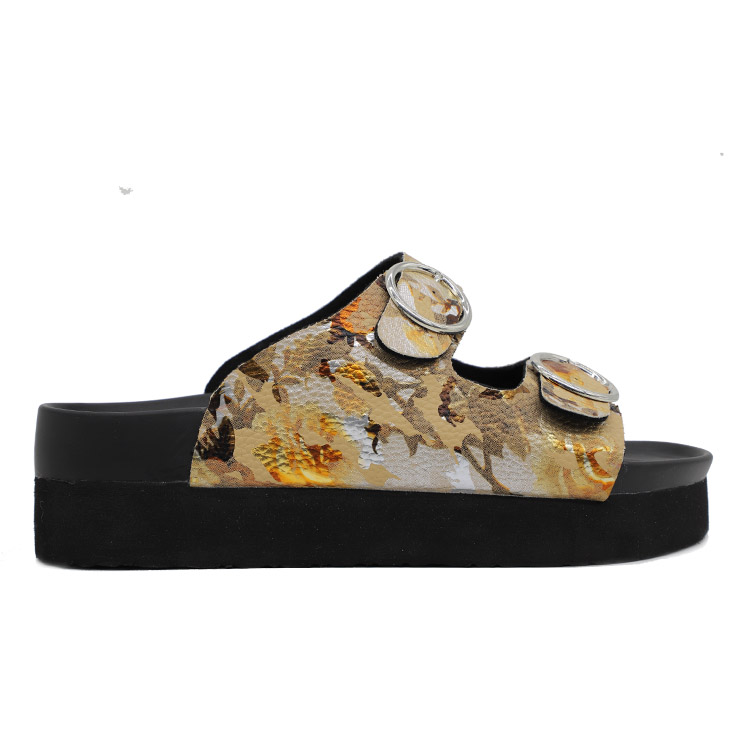 metalic platform footbed sandal