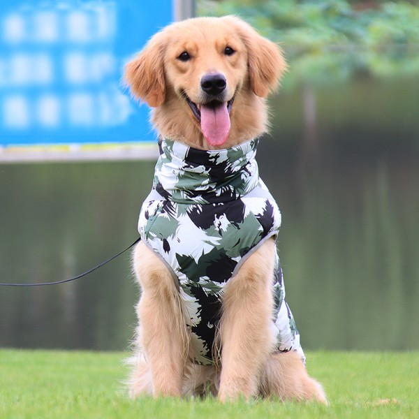 China Factory Fall Winter Soft Dog Apparel, Waterproof Reflective Pet Clothing for Comfortable Travel