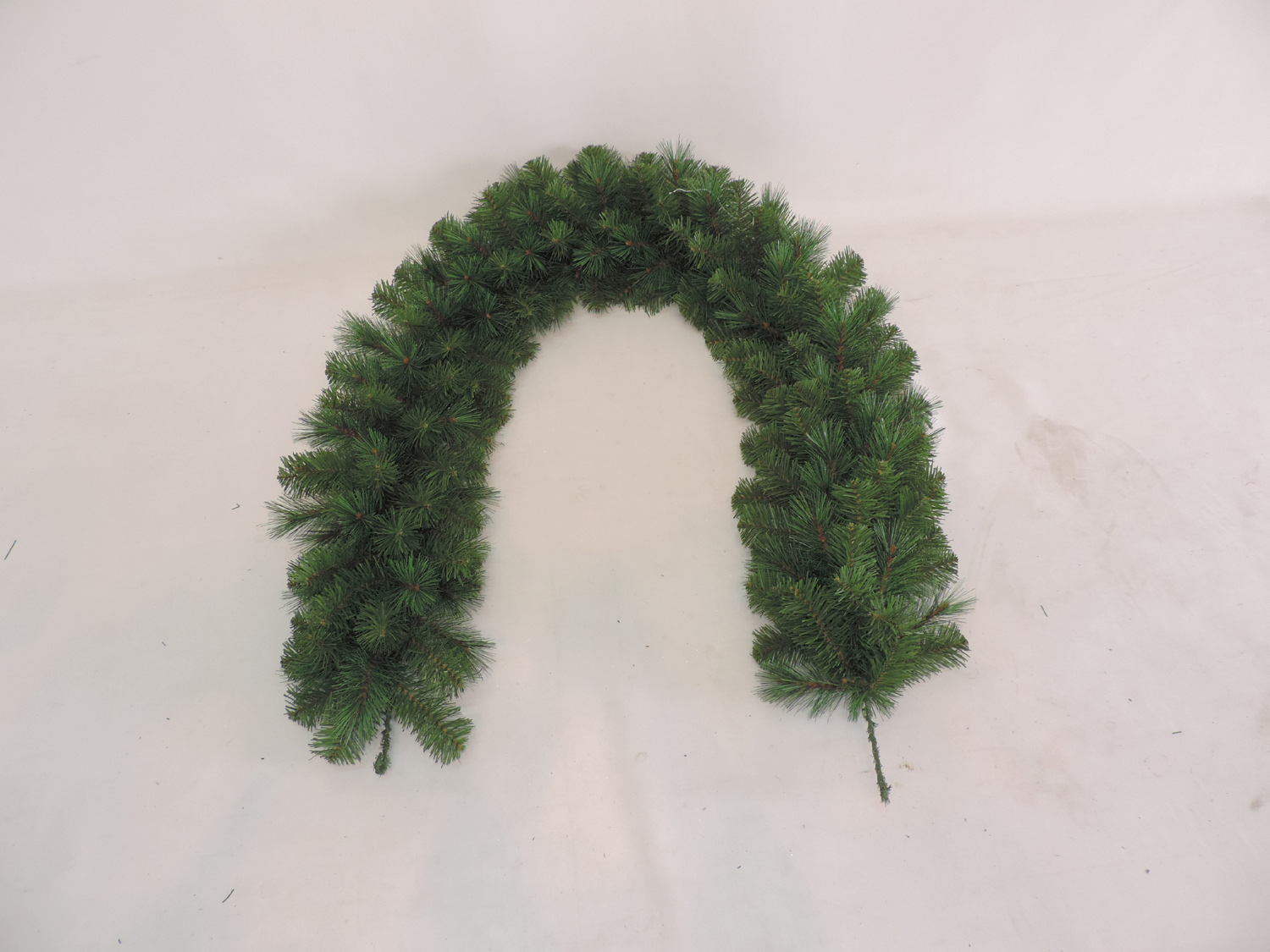 Artificial christmas home wedding decoration gifts ornament green garland/15-G1-6FT Featured Image