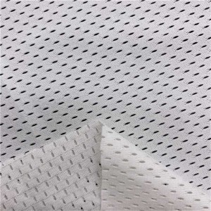 Breathable warp knitting 100% polyester 75D mesh fabric for sportswear