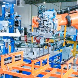 Molding strip installing system robotic packing line