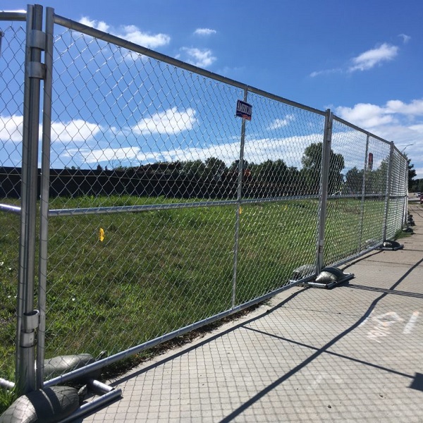 100% Original Football Fence - Chain Link Fence Panels – HongYue