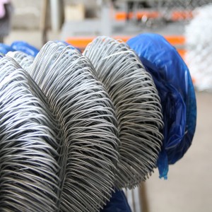Quality Inspection for Chinese Black Annealed Binding Wire 1.6mm for Construction - chian link fence – HongYue