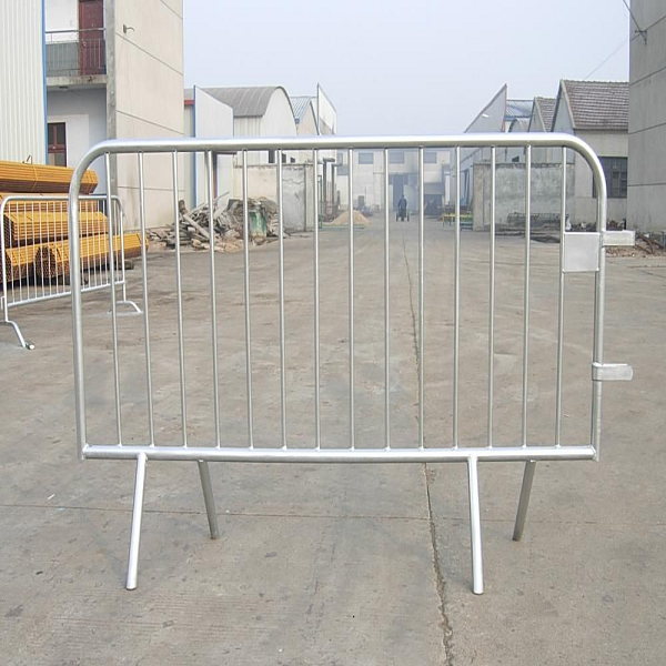 Good Quality Square Wire Mesh Fence - Traffic Safety Barrier  – HongYue