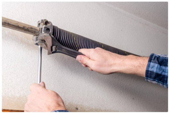 The Importance Of Timely Replacement Of Garage Door Single Torsion Springs