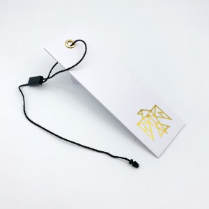 Gold logo hangtag manufacturer for clothing industry