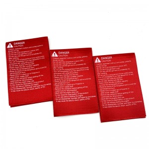 Prémiové štítky na starostlivosť o odev pre dlhotrvajúce značky a pokyny na starostlivosť