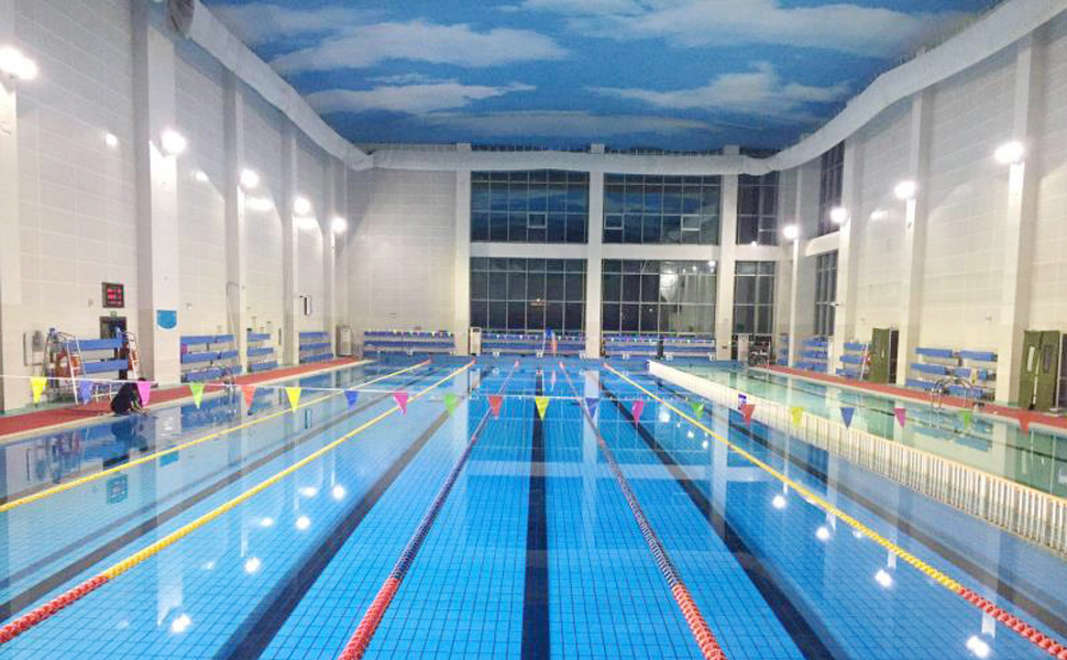 The swimming pool lighting solution
