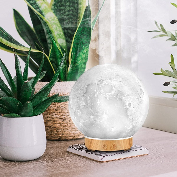 Introducing the 3D Moon Aroma Diffuser