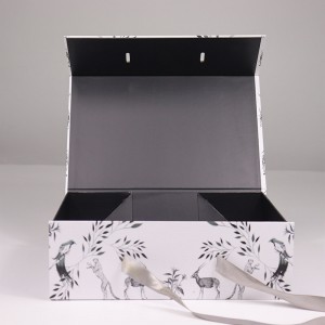 Animal Magnetic Folding Box With Ribbon