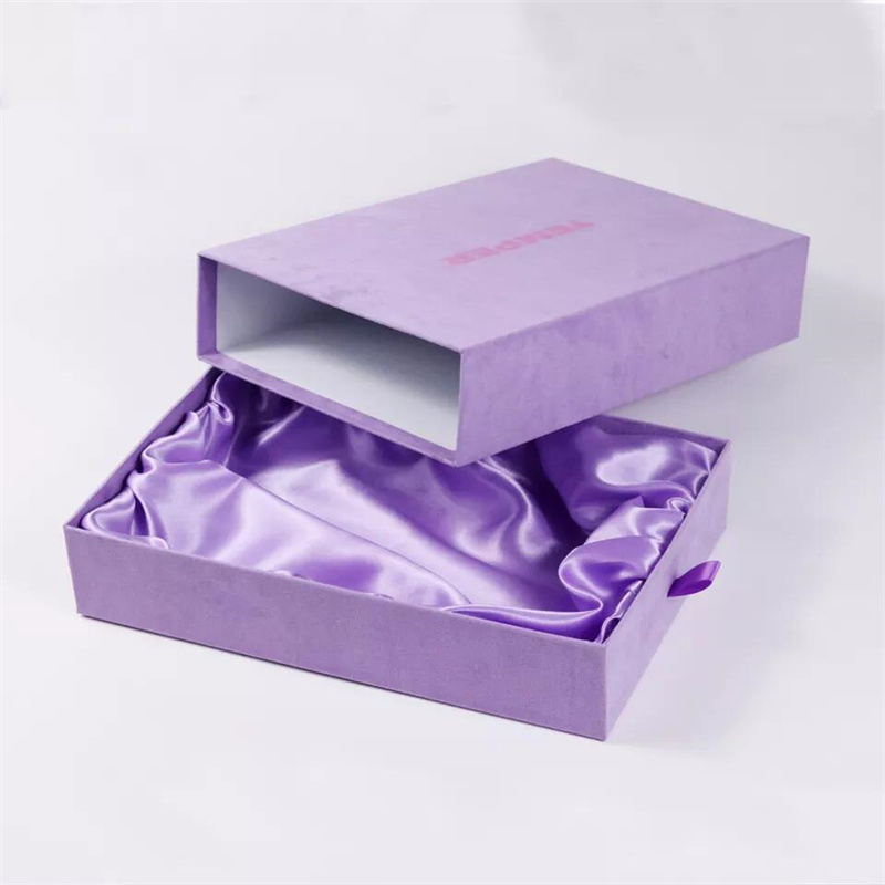 Gift Drawer Boxes And Satin Inner