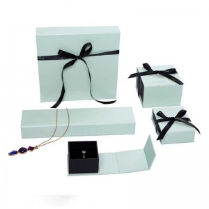 Green Jewelry Box Ring Packaging Set
