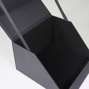 Шешир црни поклон папир Трапезијум кутија