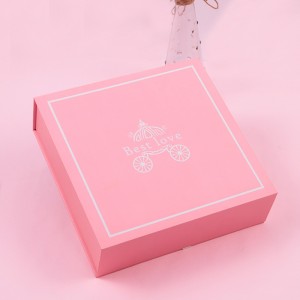 caixa de presente de doces rosa