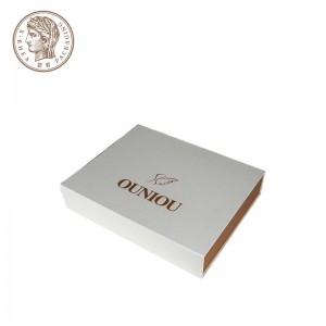 Printing Cardboard Cosmetics Box Paper Material Elegant Design With Ribbon