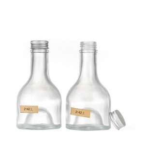 Factory customized liquor glass bottle