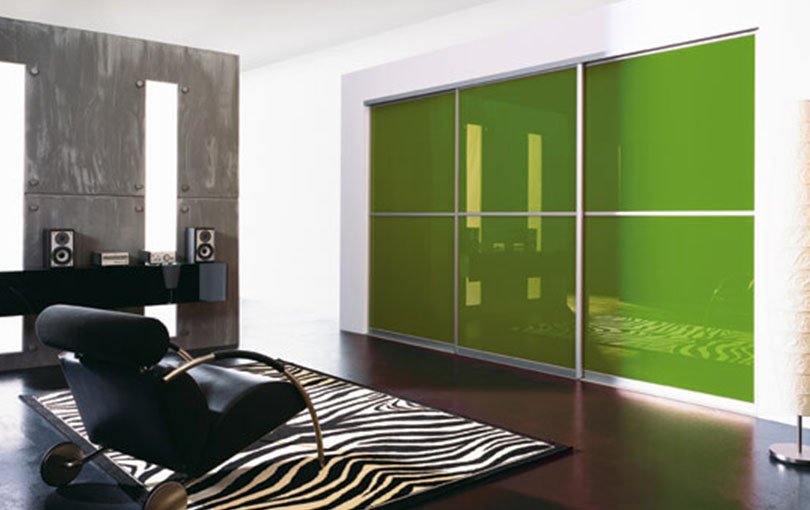 Painted Glass/Lacquered Glass