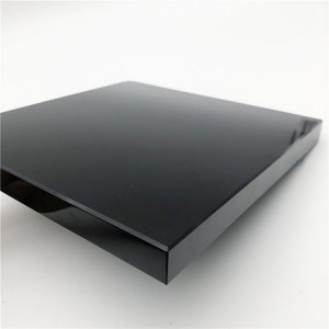 Black glass with dramatic cool grey appearance