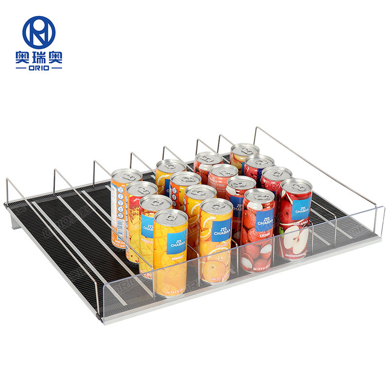 How to keep your bottled drinks always smoothly glide to the front of the cooler shelf?