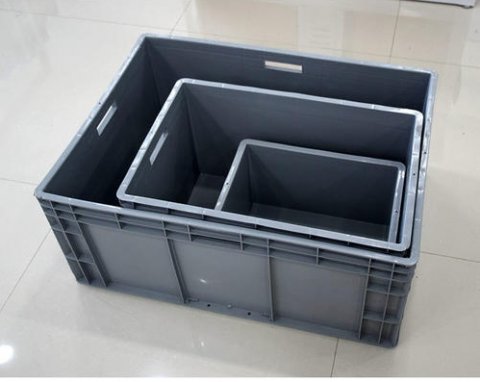 What are the advantages of EU plastic containers?