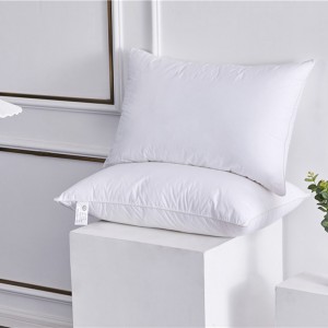 Прилагодена хотелска гостинска соба 100% памучни бели перници Перници за полнење со микрофибер