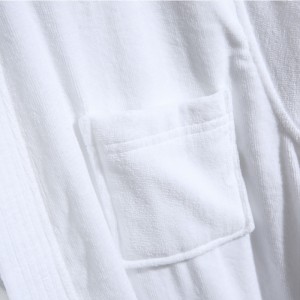 Super Soft Terry Material High GSM White Bathrobe with Good Water Absorbance