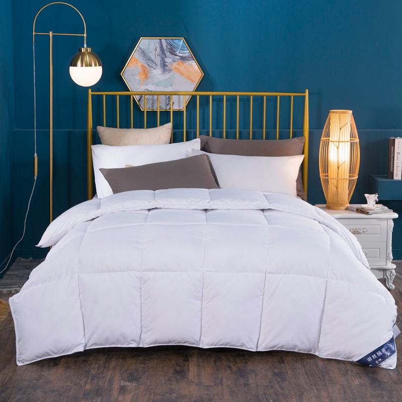 Manufacturer Supply Hotel Bedroom White Filling Duvet 100% Cotton Quilted Duvet Featured Image